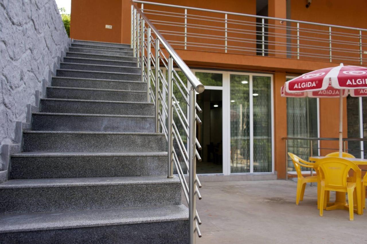 Nira Hotel Gonio Extérieur photo